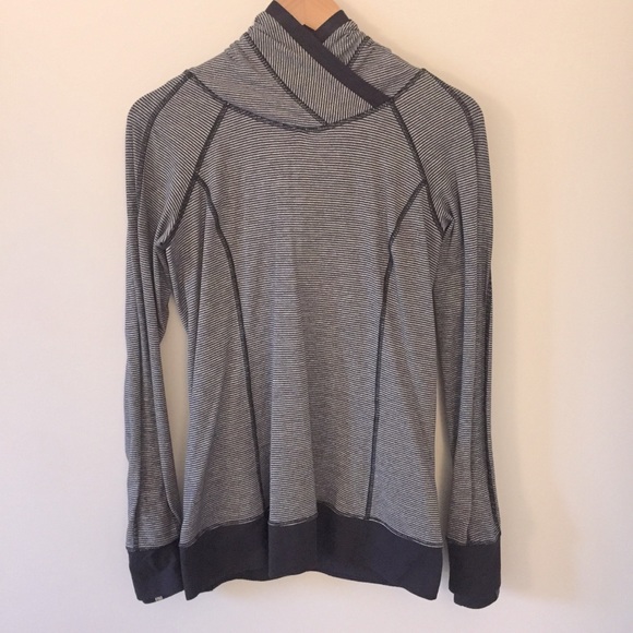 Lululemon | Think Fast Hoodie - Picture 2 of 9